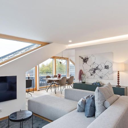 Sophisticated Apartment In Bregenz With Balcony Exterior foto